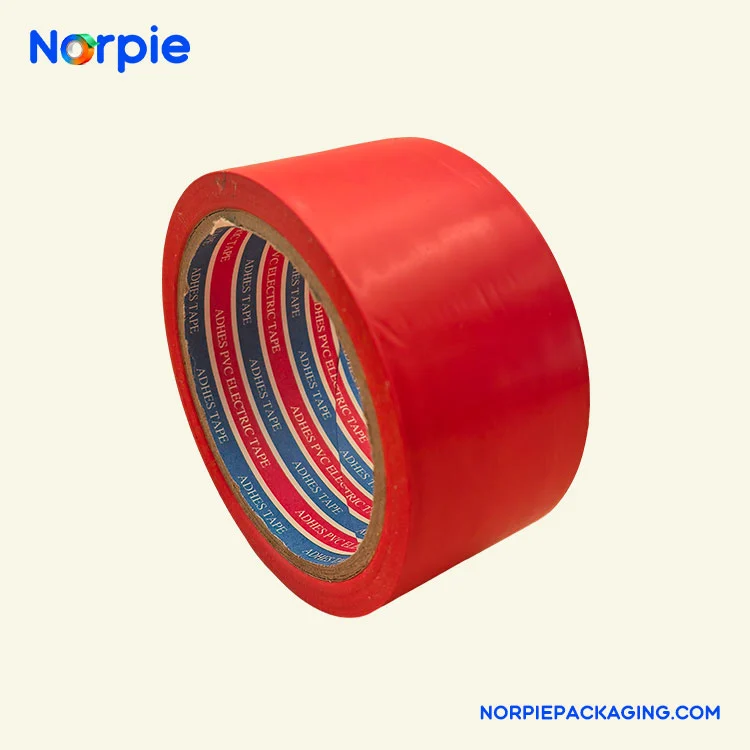 Чиста црвена предупредувачка лента